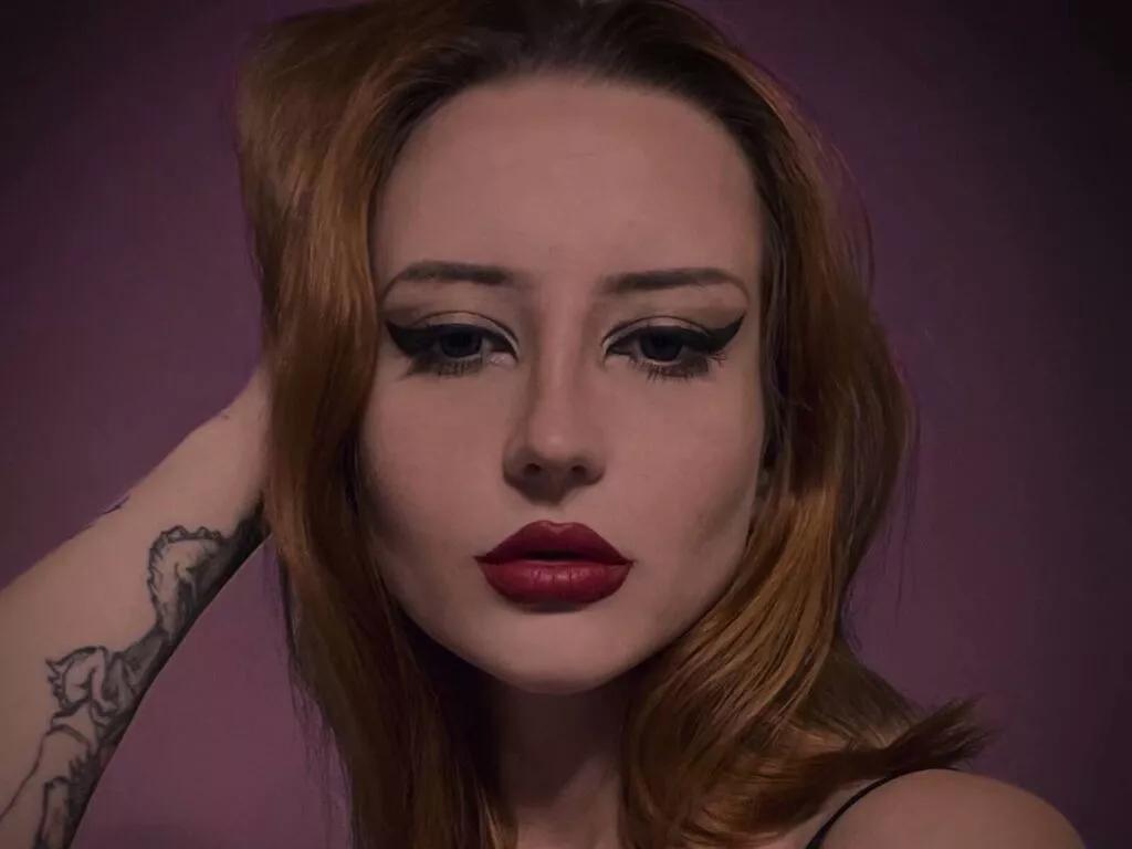 KlaraModis on LiveJasmin