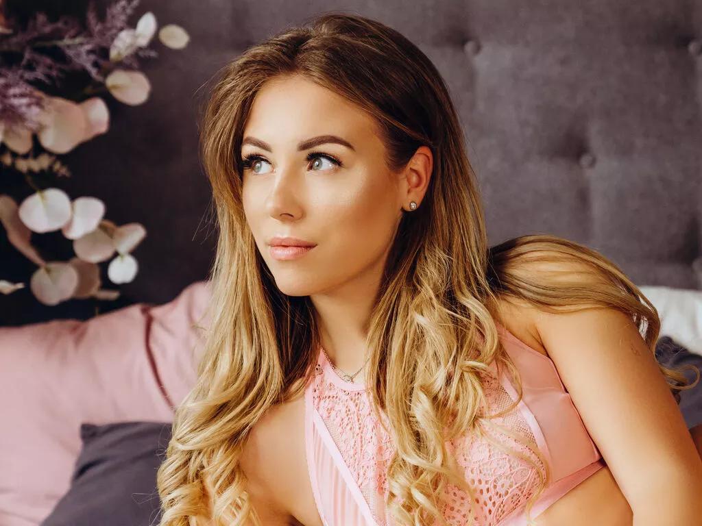 LeylaBlanc on LiveJasmin