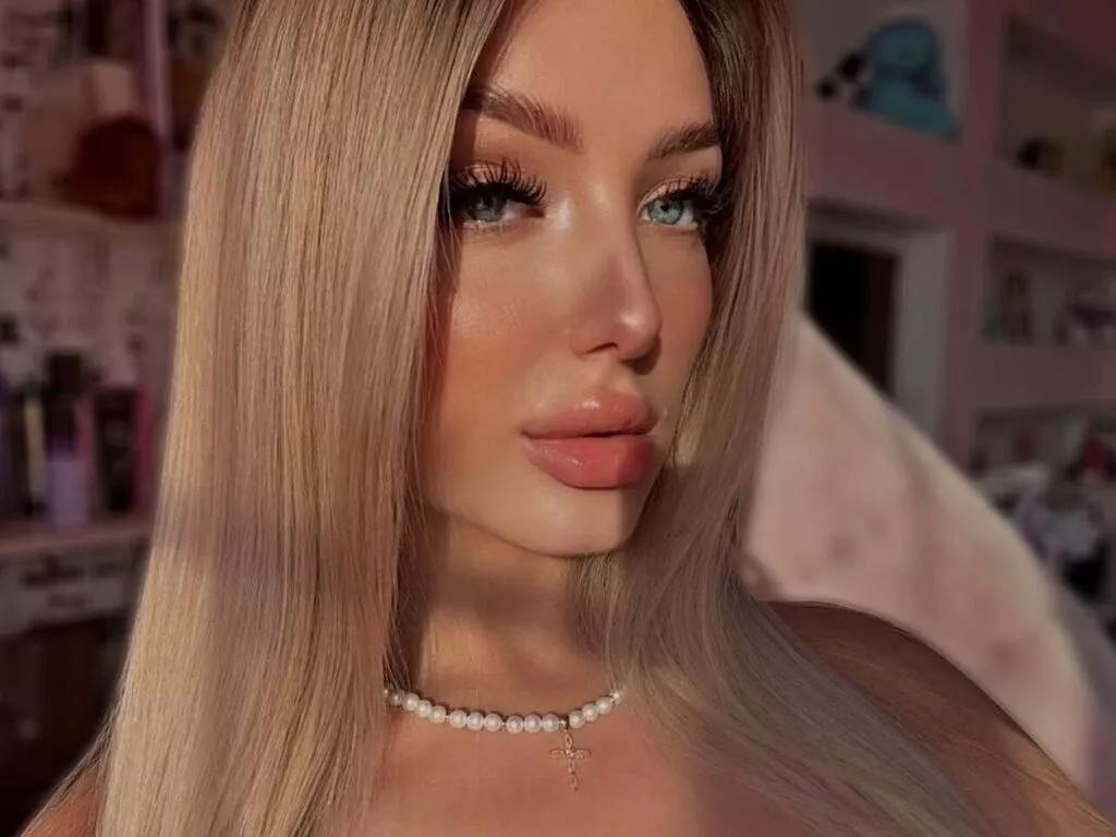 LisaLewisa on LiveJasmin