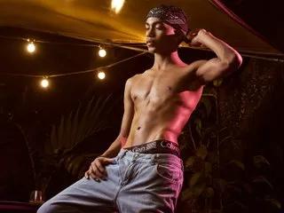 AlanCutee on Streamate