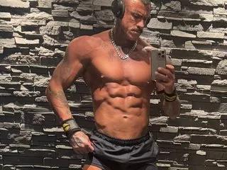 Hornyfitguy25 on Streamate