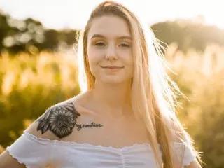 LillyBrooks on Streamate 