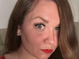 Lolamarie19 on Streamate