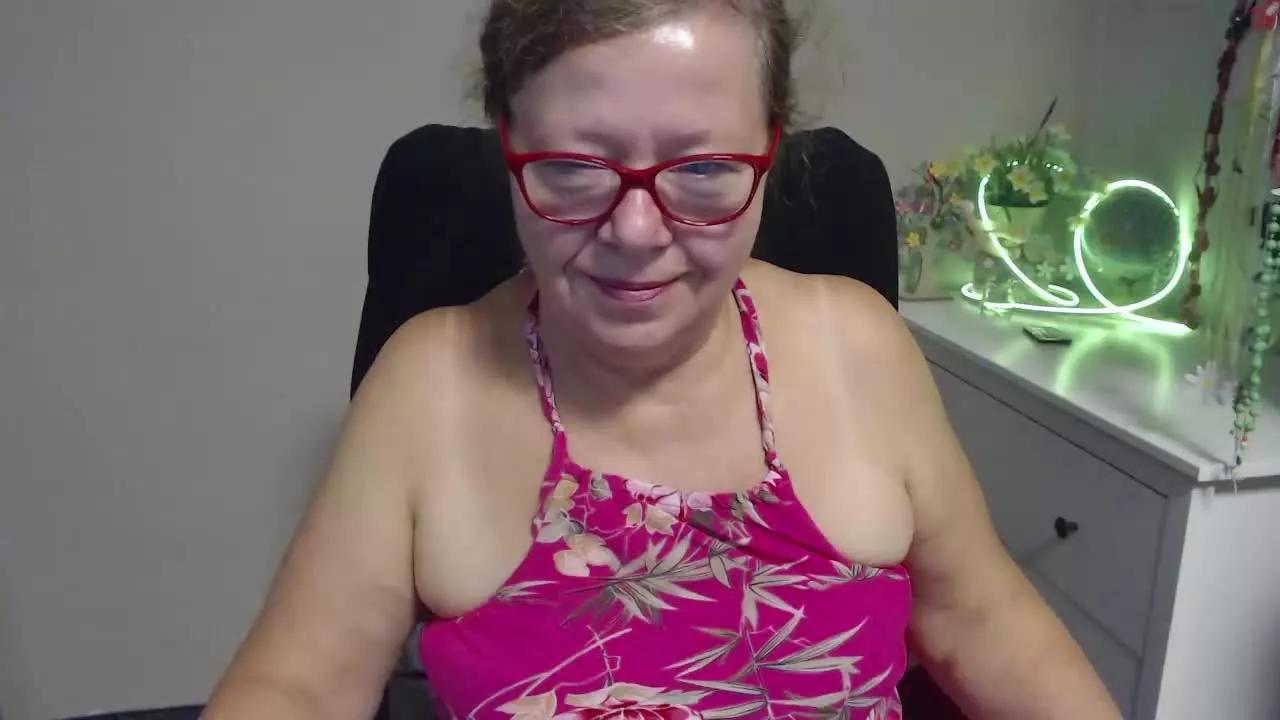 AdeleeModel on Streamray