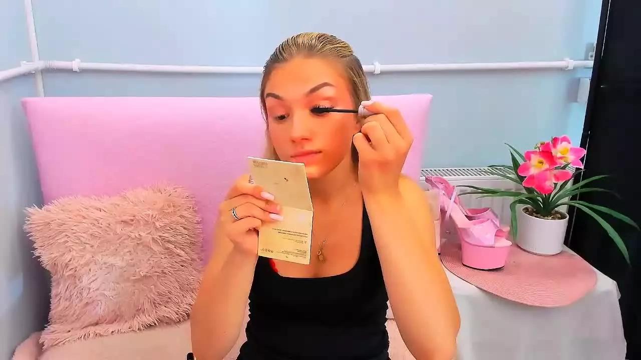 EvetteDiva on Streamray 