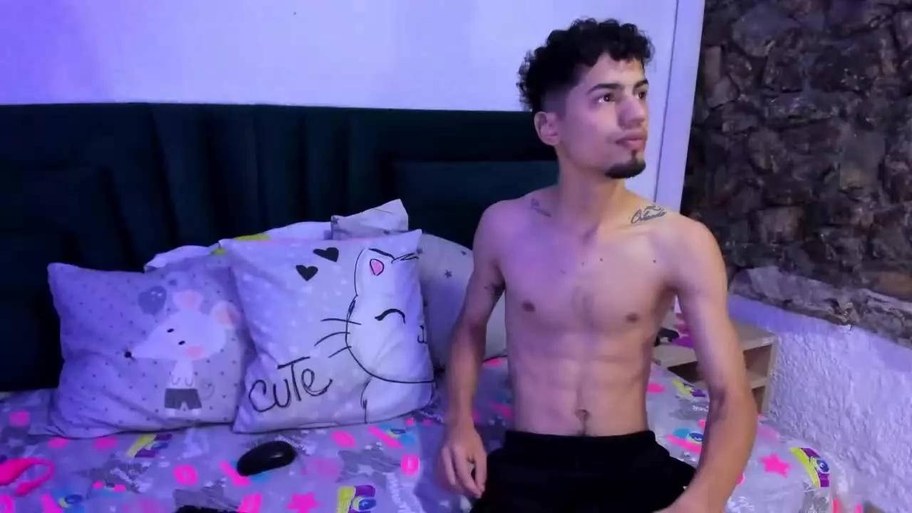 JennMuriel on Streamray 