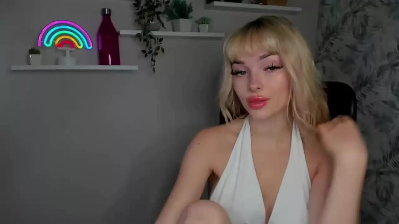 PollyDesire on Streamray 
