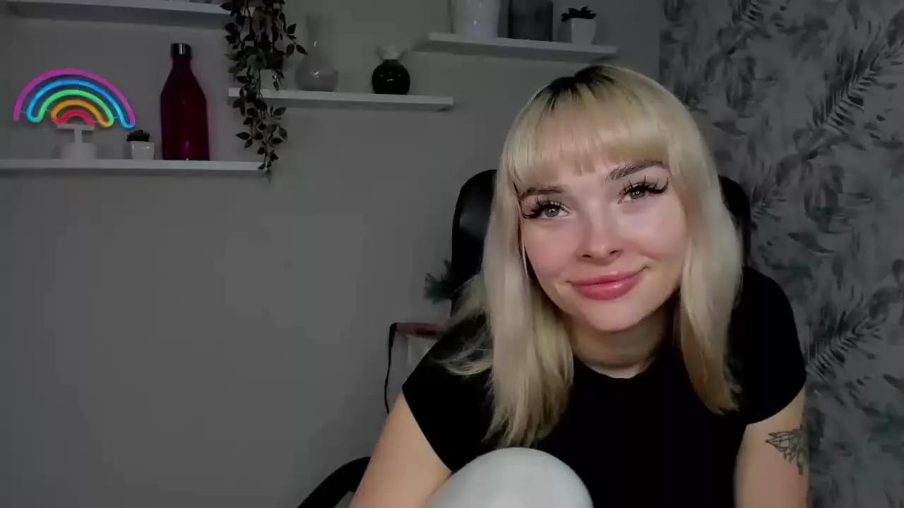 PollyDesire on Streamray 