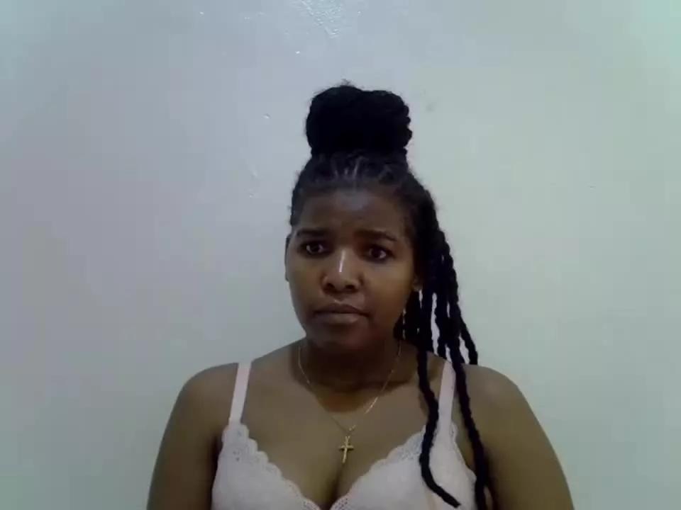 prettydoll22 on Streamray