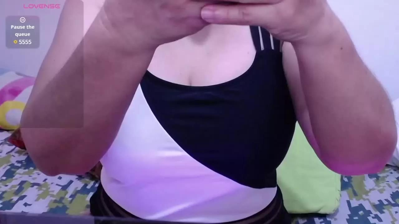 razzisweet on Streamray