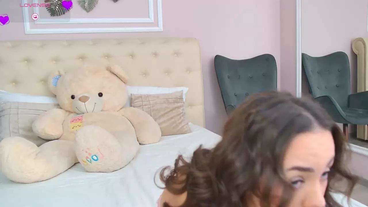 RebekaRusso on Streamray