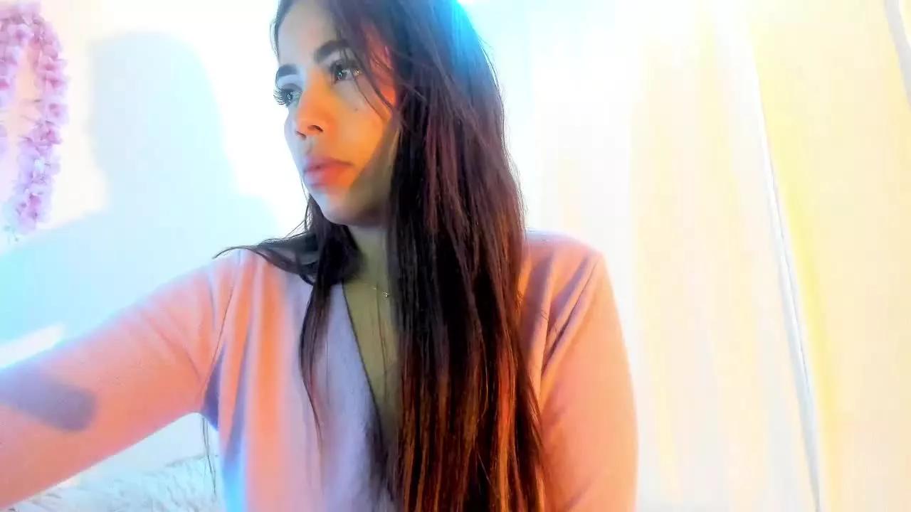 SaraHenaoz on Streamray 