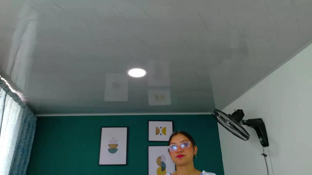 Soffia_Vegga on Streamray 
