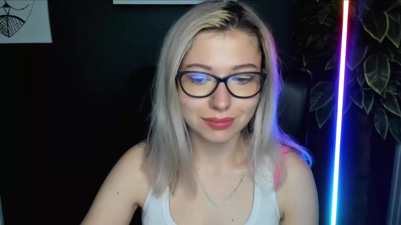 tasty_Heidi on Streamray 