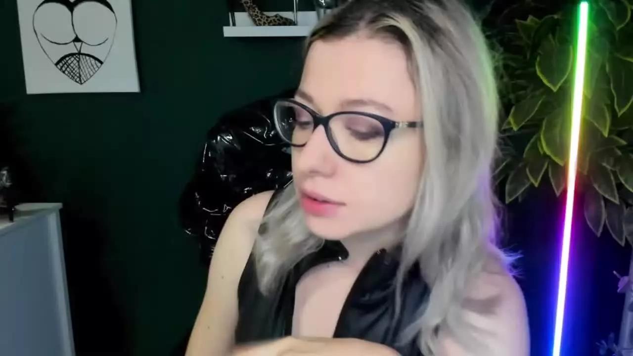 tasty_Heidi on Streamray 