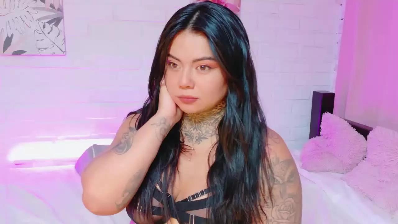 ValentinaSilva on Streamray