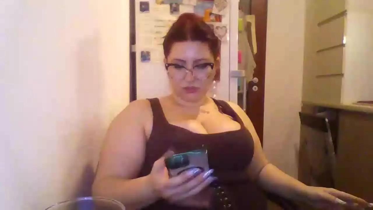 VelvetPurple on Streamray