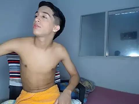 adams_pervert_love on StripChat 