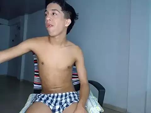 adams_pervert_love on StripChat 