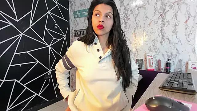 aitana_garcia_ on StripChat 