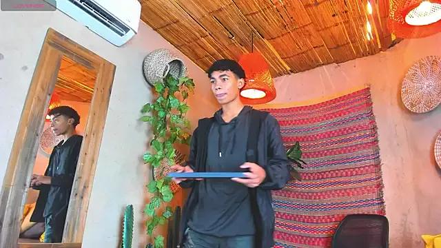 AlanCutee on StripChat 