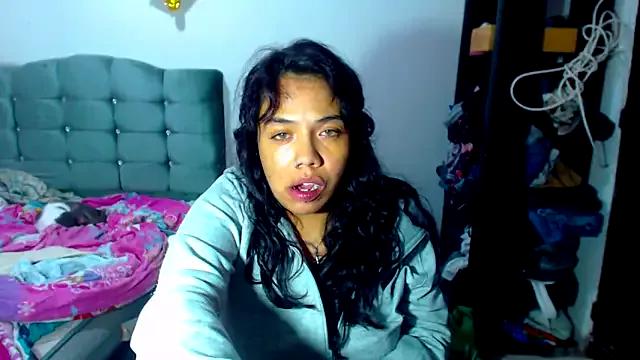 AmaraRoberts420 on StripChat 