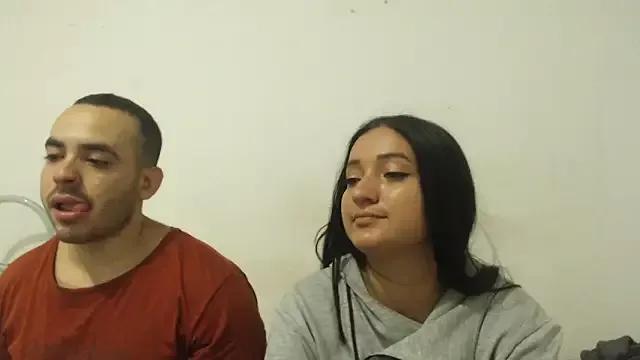 Ana_ThiagoxX on StripChat 
