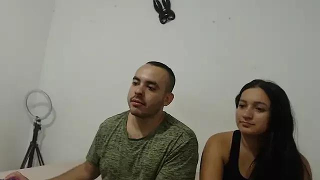 Ana_ThiagoxX on StripChat 