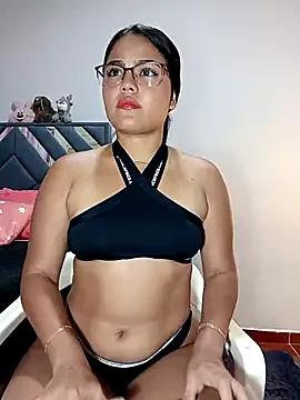 anahi_evans19 on StripChat 