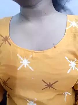 Ananya_34 on StripChat 