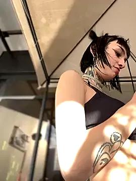 Annie_LS on StripChat 