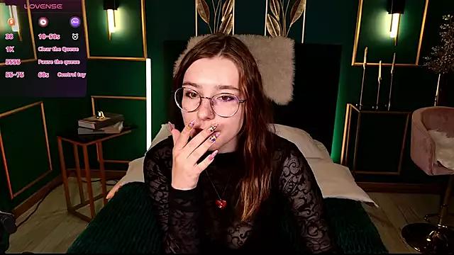 AnnyNextDoor on StripChat 
