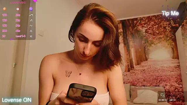 AuraPure on StripChat 