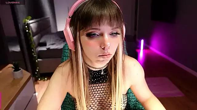 Ayra_Lust on StripChat 