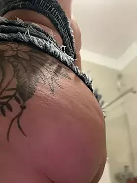 babyyboomm on StripChat 
