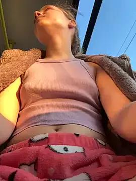 bambi_lu on StripChat 
