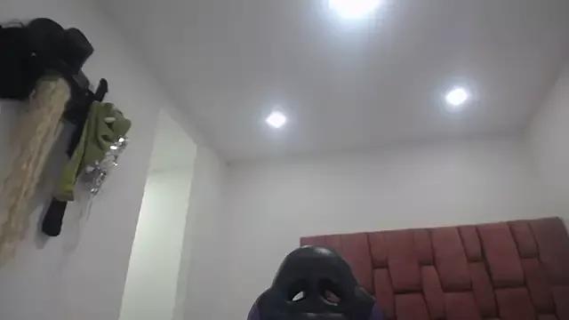 barbara_anal_squirt_ on StripChat 