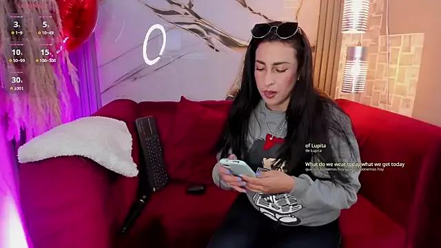 Bella_williamss_ on StripChat 
