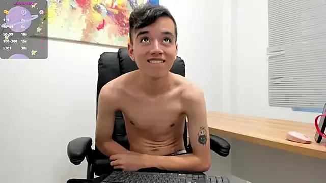 bunny_maxi on StripChat 
