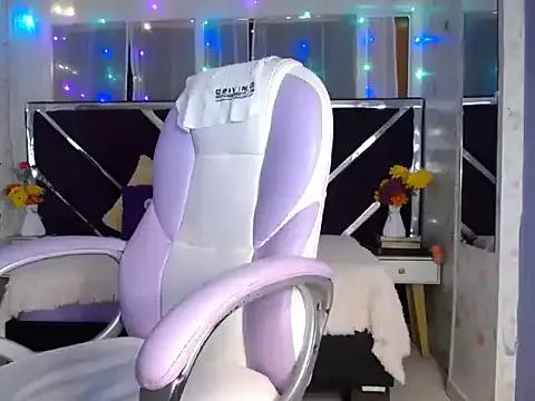 BunnyBliss_hot on StripChat 