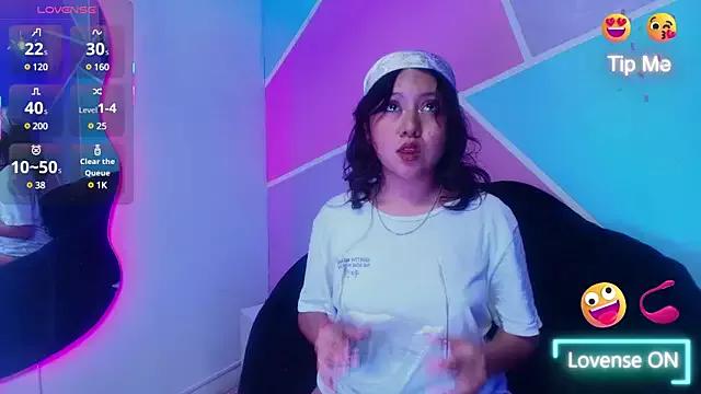 catalina_santana20 on StripChat 