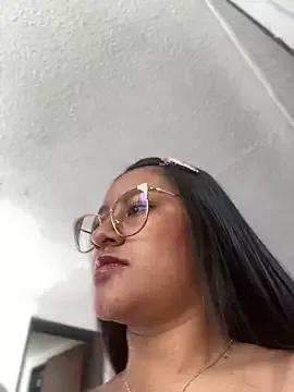 CelestePinkk_ on StripChat