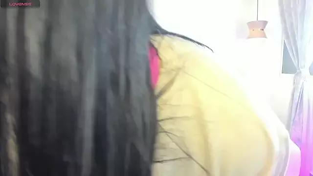DANDARA_THOM on StripChat 