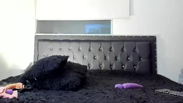 doll_celeste20 on StripChat 