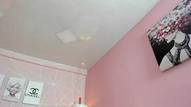 dolly_zoe on StripChat 