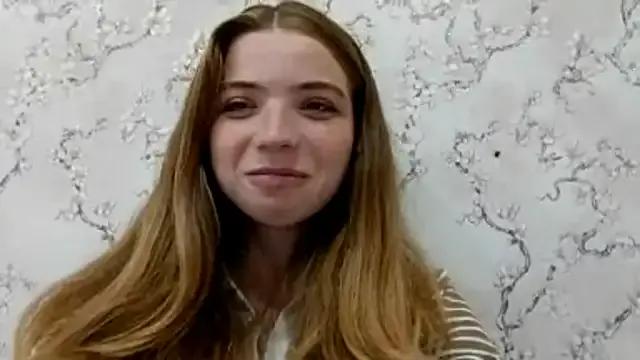 EdieMiernik on StripChat