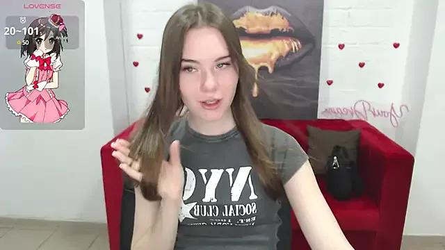 ElenaOconar on StripChat 