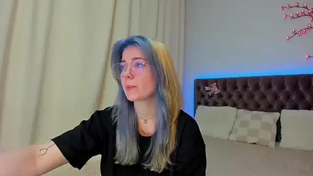 Ella_Mayers on StripChat 