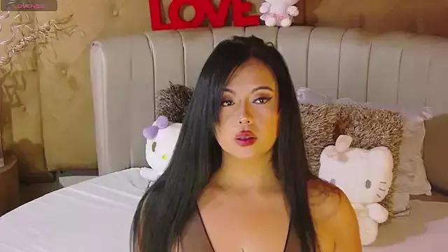 EllieMartini on StripChat 