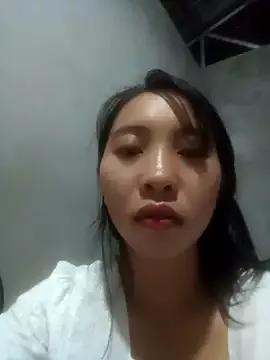emaame68 on StripChat 